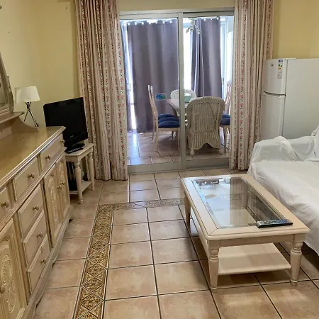 Service Lazaro- Aguamarina - Dos - 2 Bedrooms شقة *